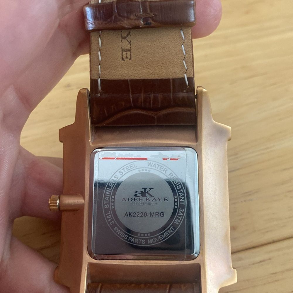 Adee Kaye AK2220-MRG Men's Gold Tone Case/Hands/Markers Black Leather Band Watch - Picture 4 of 5